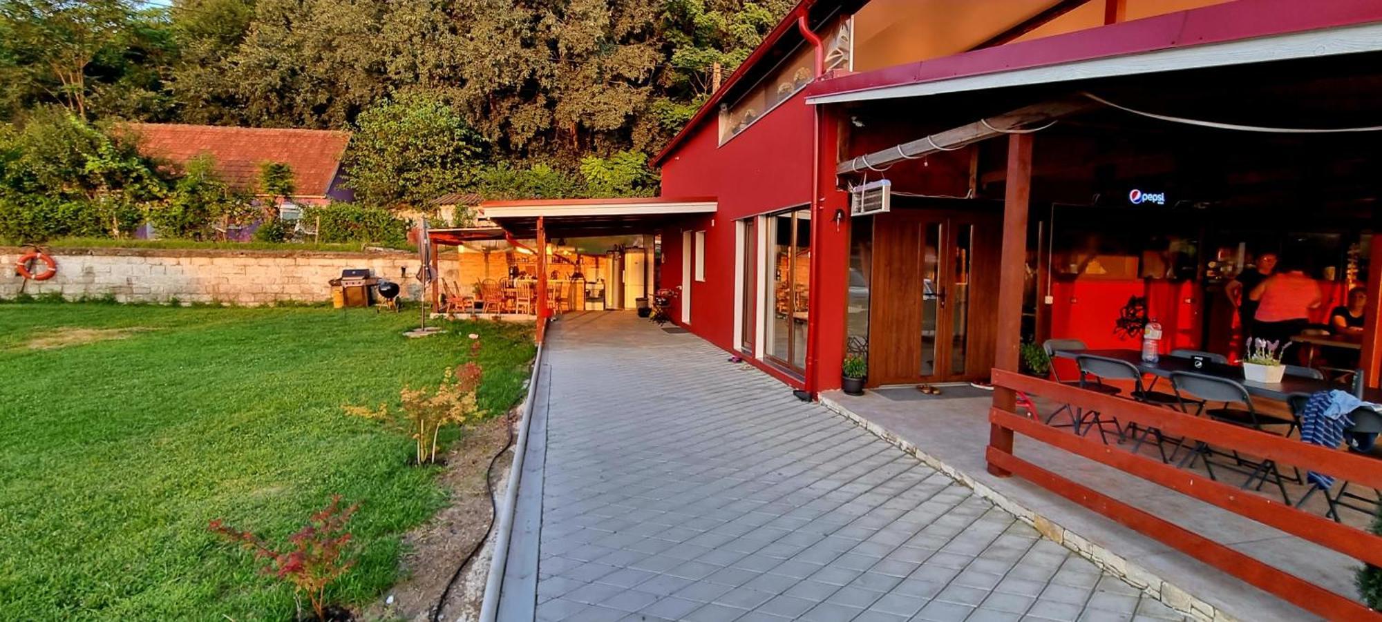Vila Legrand Bazias Exterior photo