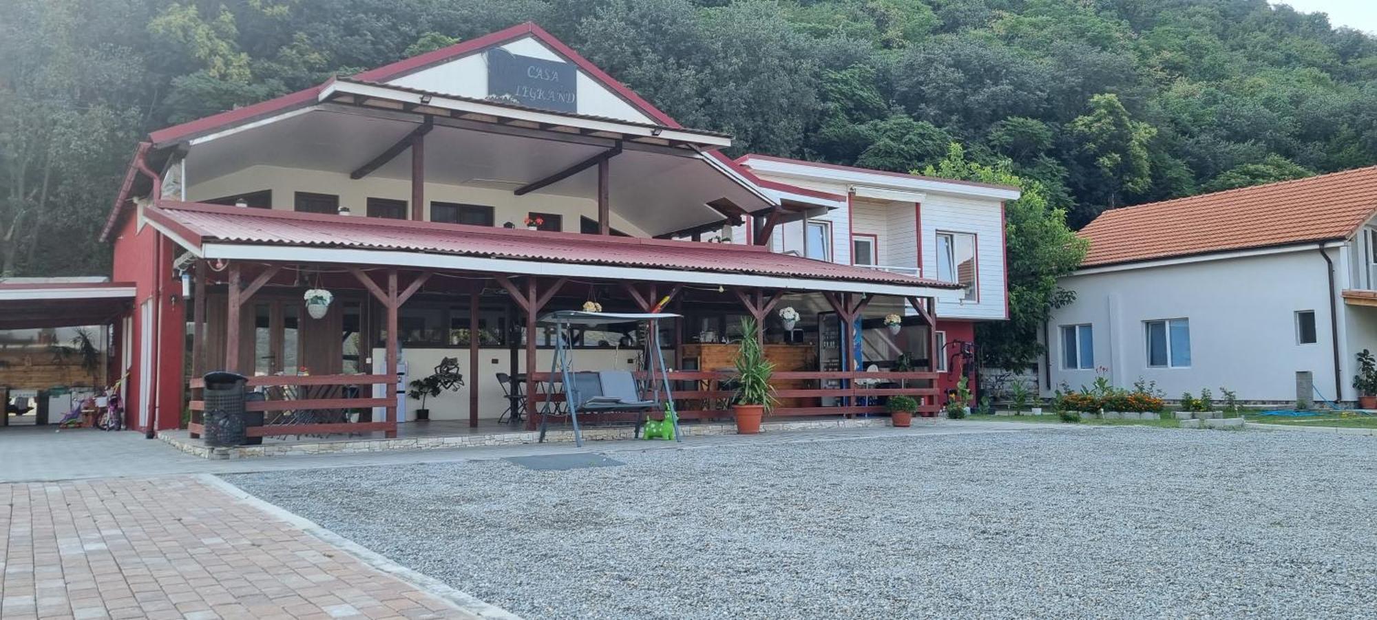 Vila Legrand Bazias Exterior photo