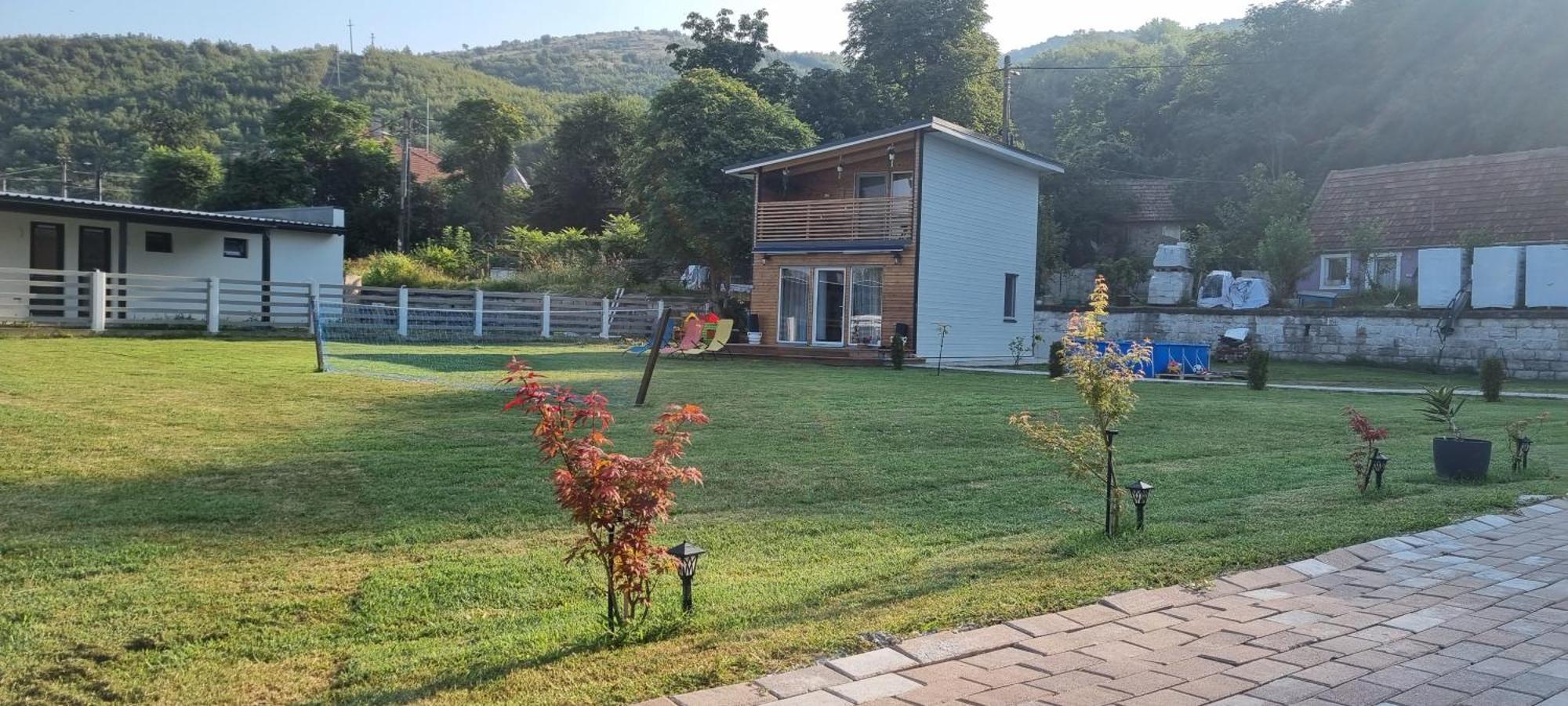 Vila Legrand Bazias Exterior photo
